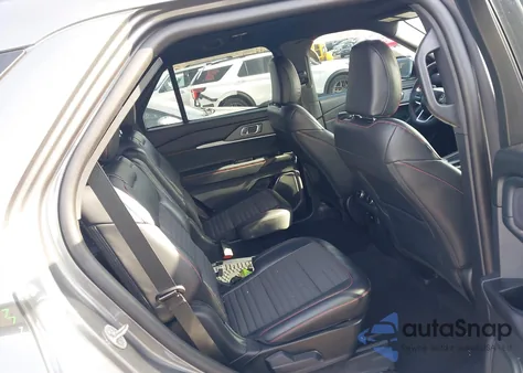 2025 Ford Explorer St-Line z USA, uszkodzony, nr VIN 1FMUK8KH1SGC05247